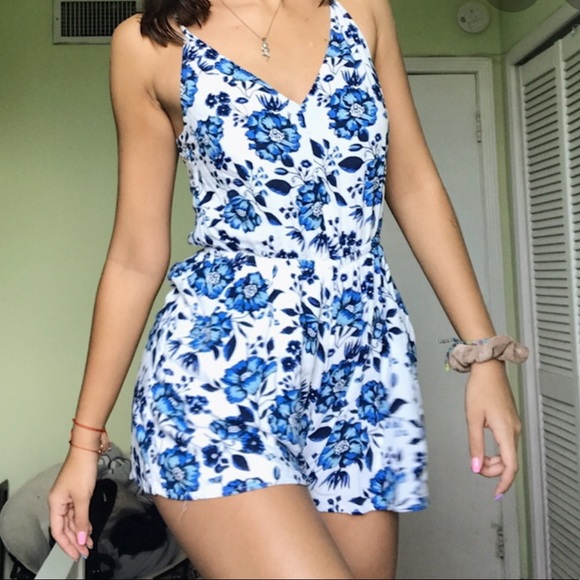 H&M Floral Romper - Picture 2 of 3